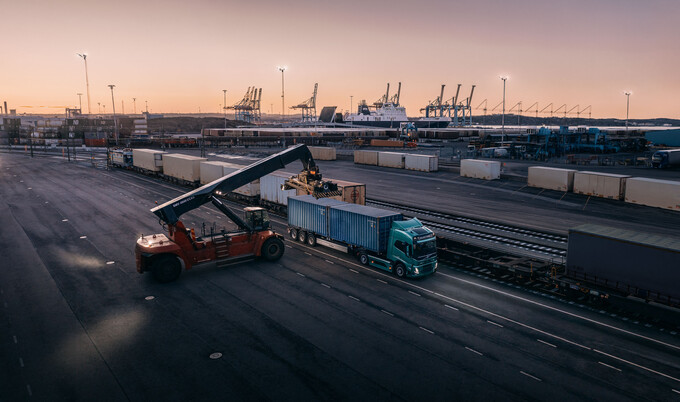 Nijwa-Zero-Volvo-Trucks-FM-Electric-1 Nijwa-Zero-Volvo-Trucks-FM-Electric-1