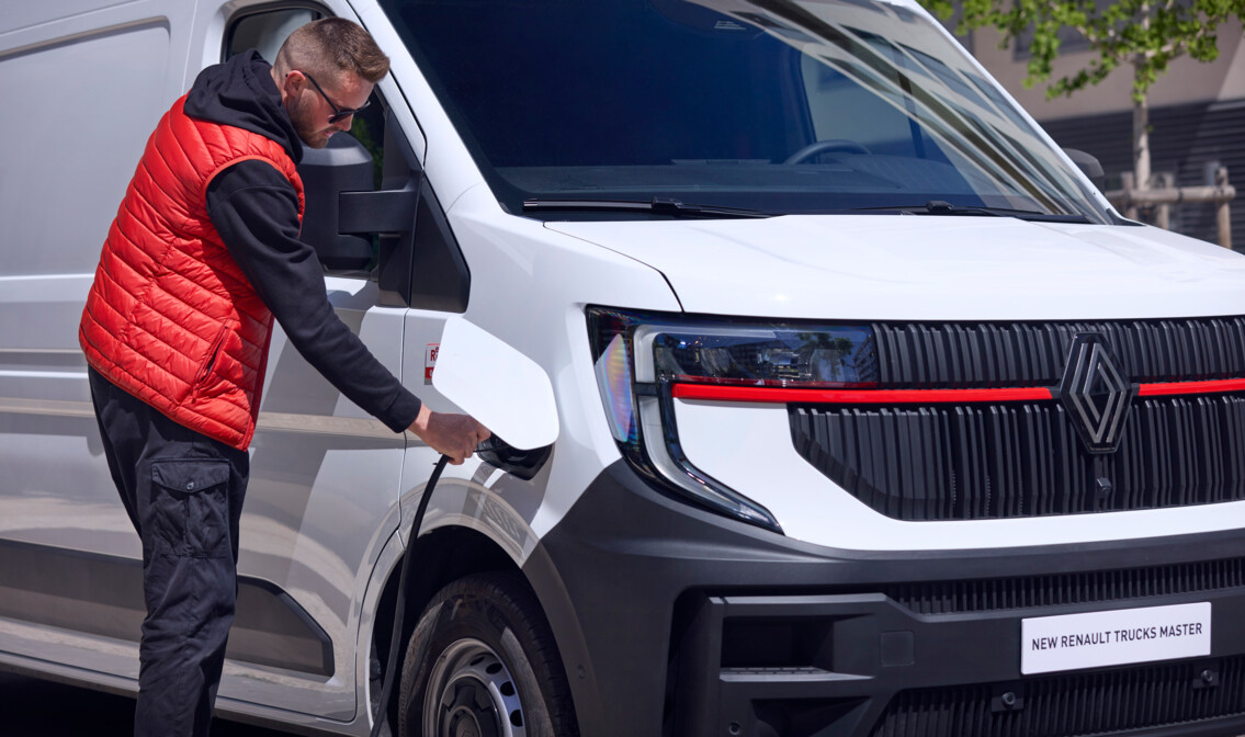 Renault-Master-E-TECH-2024-Nijwa-Zero-06 Renault-Master-E-TECH-2024-Nijwa-Zero-06