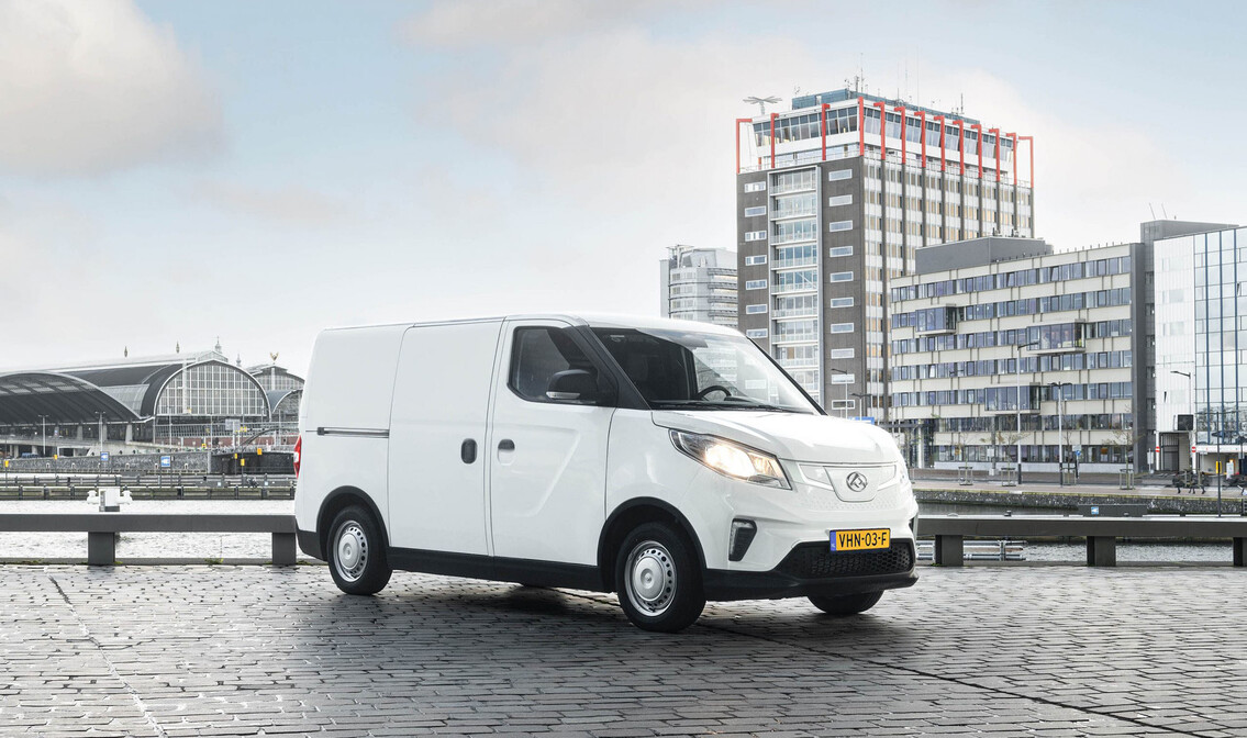 Nijwa zero witte Maxus eDeliver 3 elektrische bestelbus in de stad Nijwa zero witte Maxus eDeliver 3 elektrische bestelbus in de stad