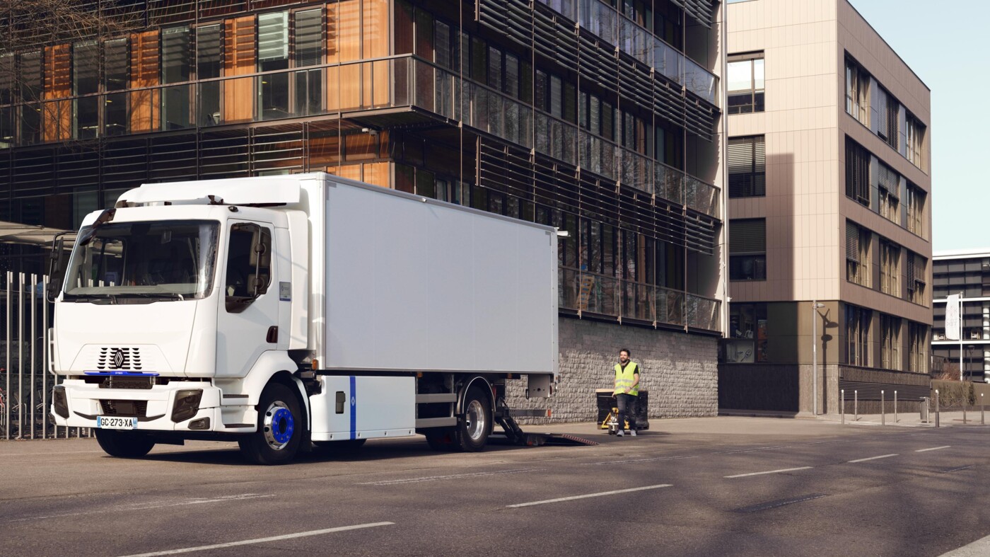 Nijwa-zero-Renault-Trucks-D-E-Tech-geparkeerd Nijwa-zero-Renault-Trucks-D-E-Tech-geparkeerd